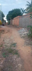 Moradores pedem melhorias em ruas e coleta de lixo no setor Adolfo Barbosa Silva